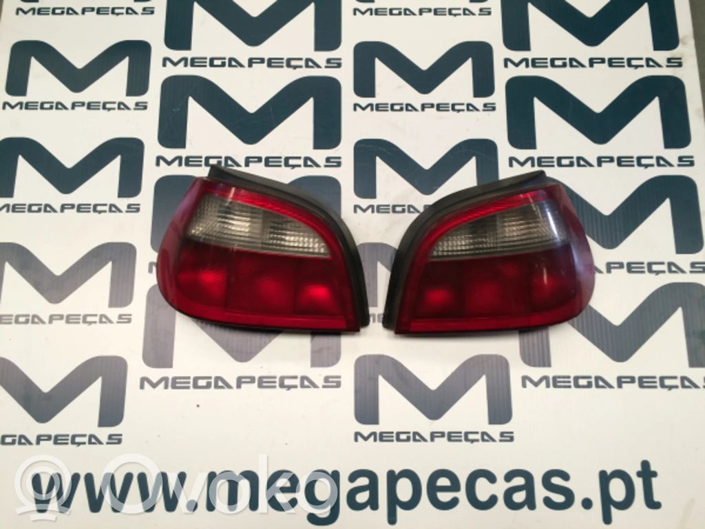 Renault Megane I Takaluukun takavalot 