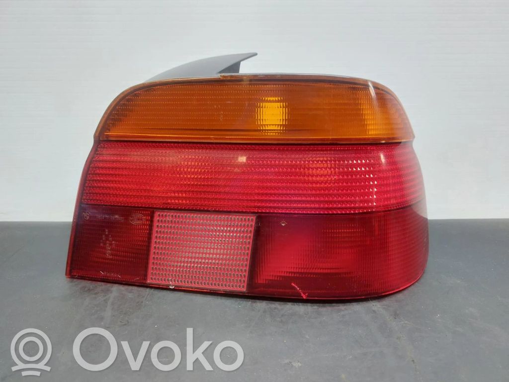 BMW 5 E39 Takaluukun takavalot 