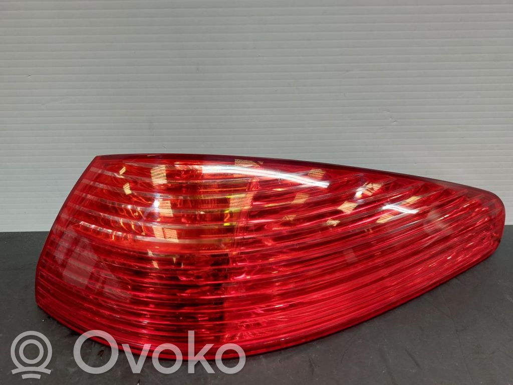 Luz trasera/de freno   6351N1