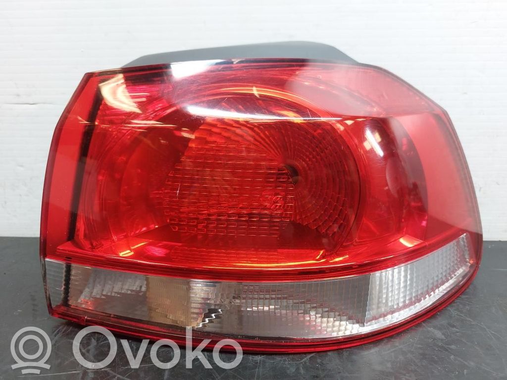 Volkswagen Golf VI Lampă spate în caroserie 