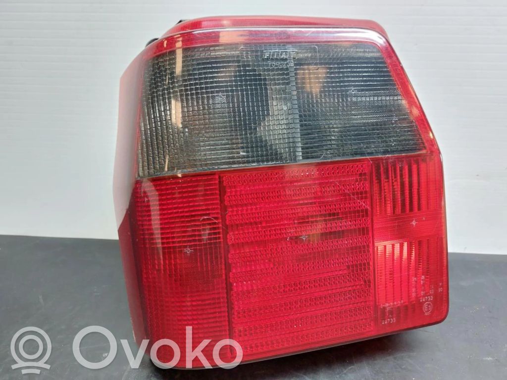 Fiat Uno Luces portón trasero/de freno 