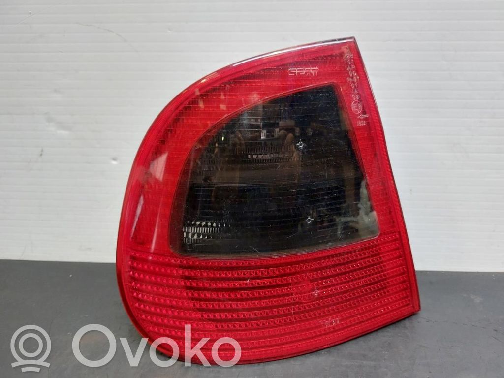 Seat Cordoba (6K) Takaluukun takavalot 
