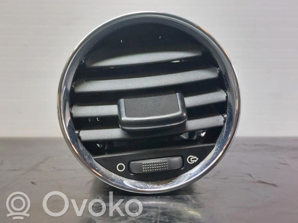 Peugeot RCZ Grille d'aération centrale