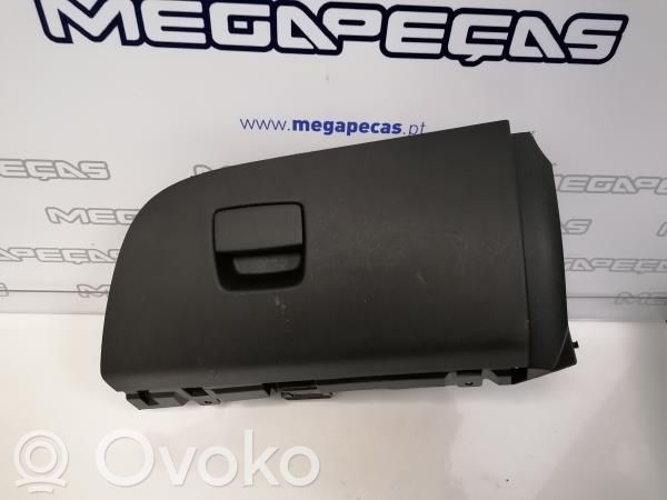 Glove box   13468944