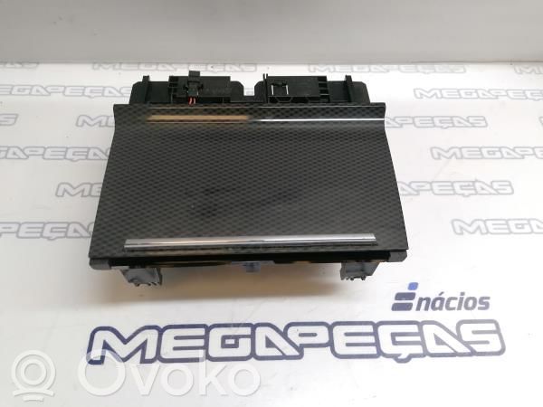 Guantera   5E1863077D