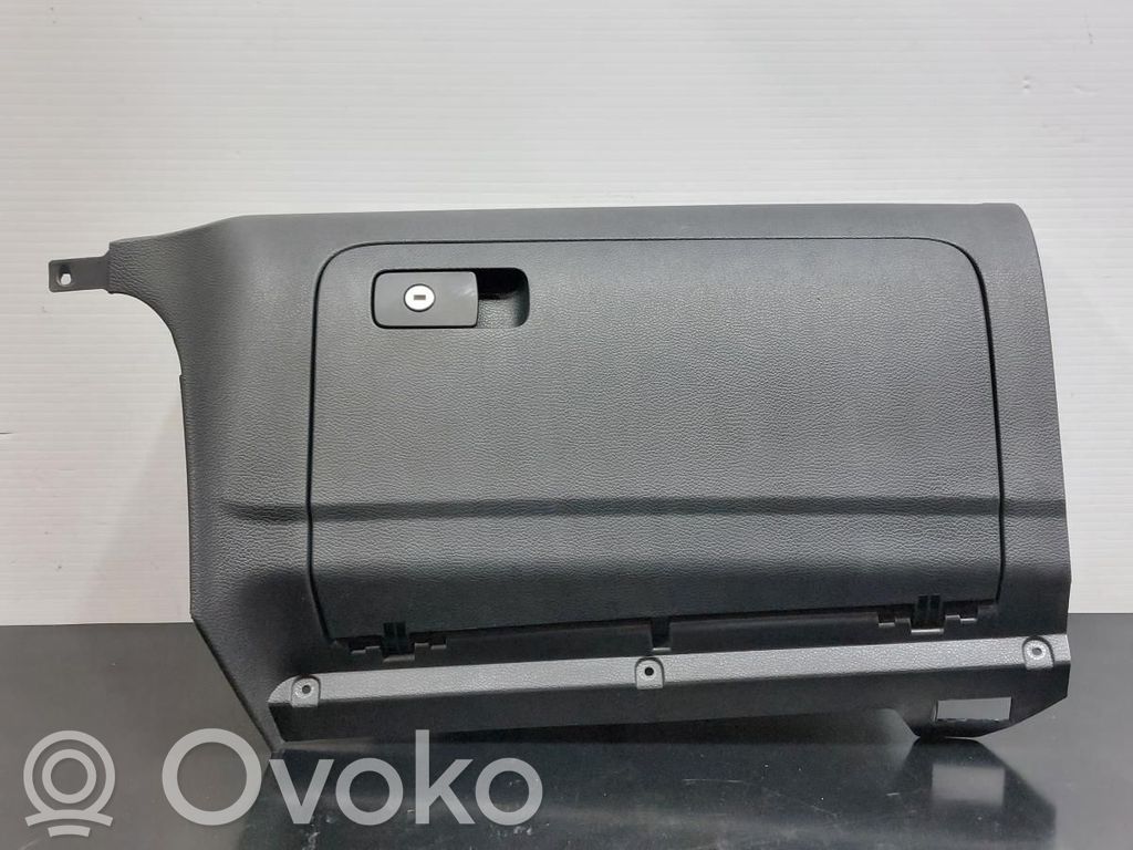 Hansikaslokero   1K1857097CD,1K1857290