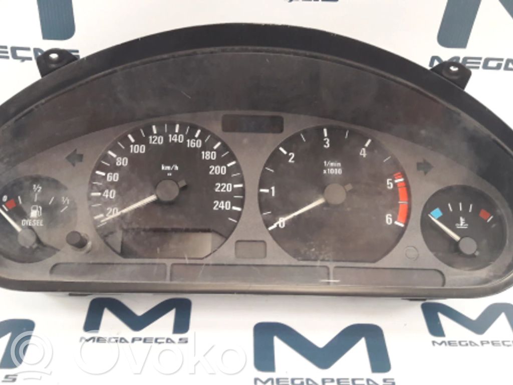 Speedometer (instrument cluster)   62118361154
