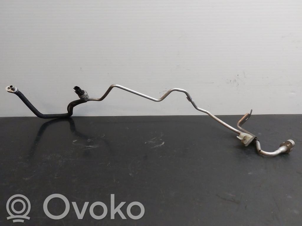Nissan Qashqai Ilmastointilaitteen putki (A/C) 