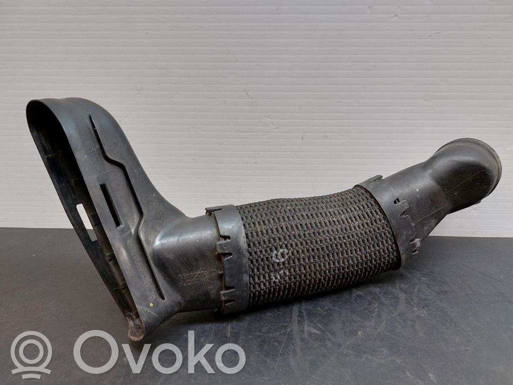 Mercedes-Benz E C207 W207 Ilmanoton letku 