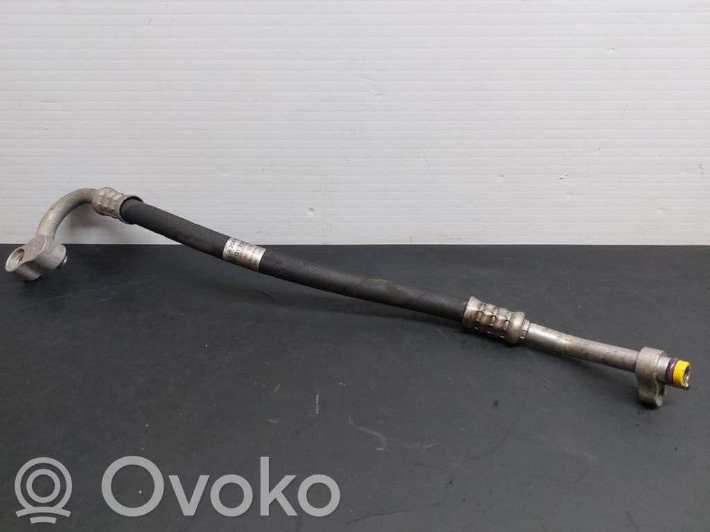 Mercedes-Benz E C207 W207 Ilmastointilaitteen putki (A/C)