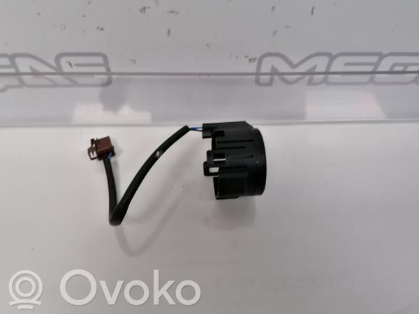 Peugeot 5008 Antenos stiprintuvas 