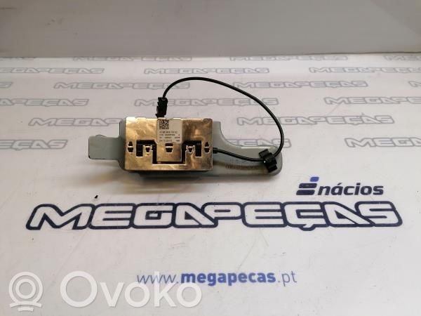 Mercedes-Benz A W176 Wzmacniacz anteny 