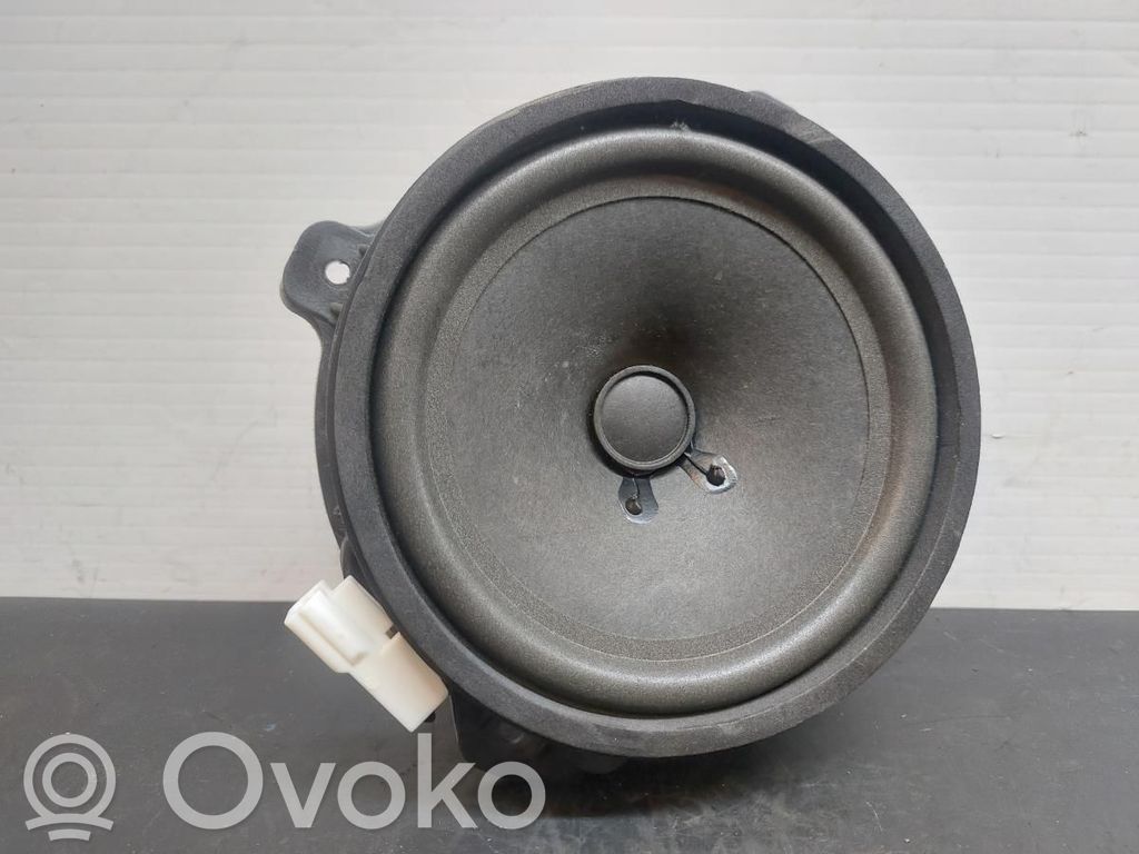 Chevrolet Captiva Altavoz del panel 