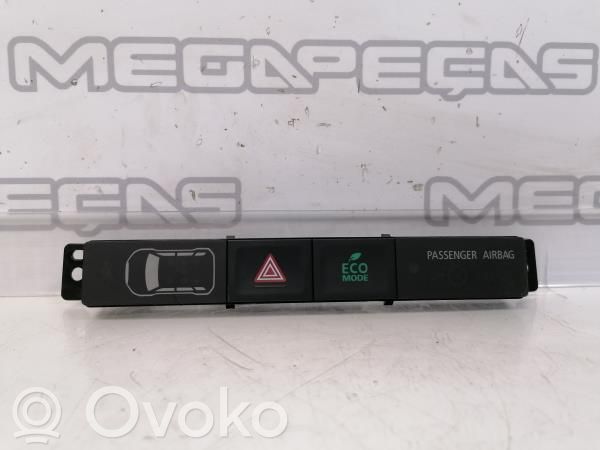 Mitsubishi Outlander Interruptor de control multifunción 