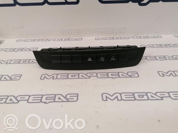 Mercedes-Benz A W176 Comutator/buton multifuncțional 