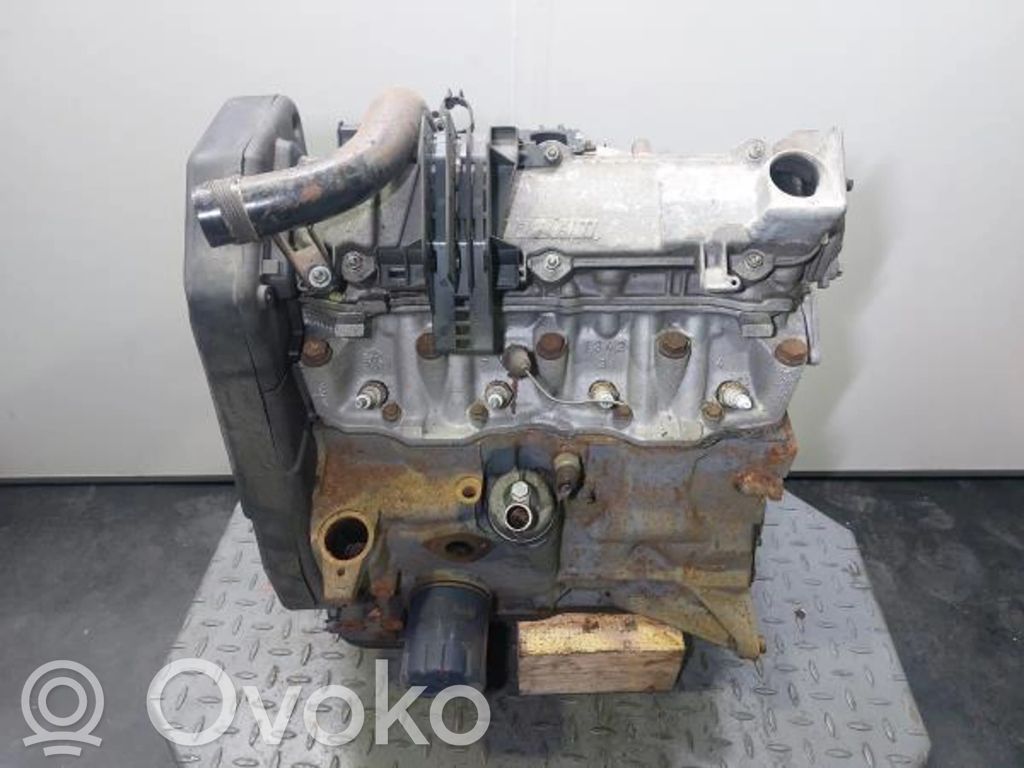 Двигатель   159A2000