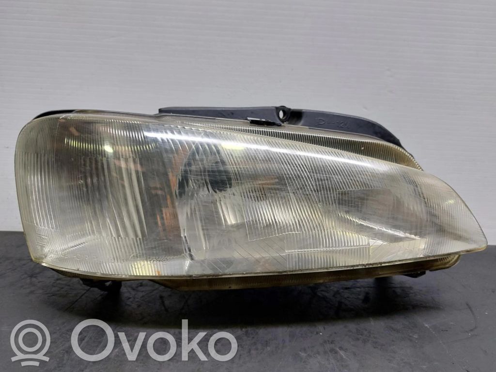 Peugeot 106 Phare frontale 