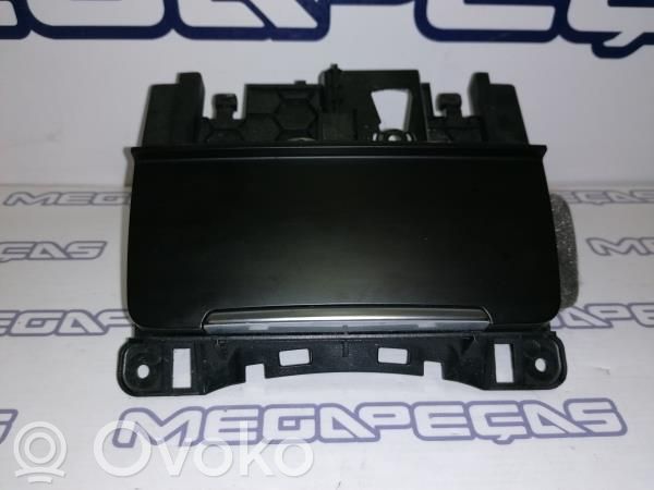 Scrumieră   8K0857951