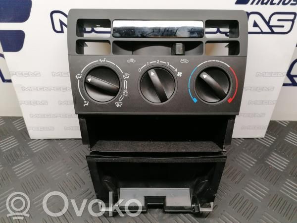 Toyota Corolla Verso E121 Centralina del climatizzatore 