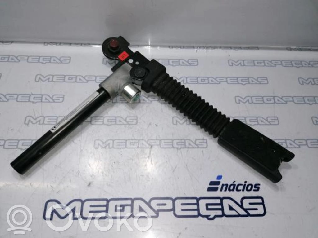 Cinturón delantero   88831B9000PYNS