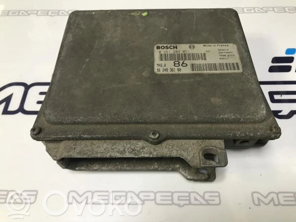 Peugeot 106 Dzinēja vadības bloks 