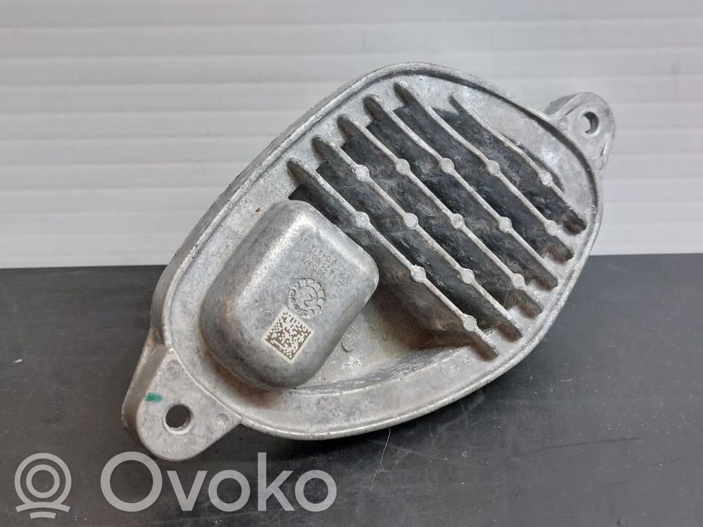 BMW 1 F40 Lastre de faros xenón 