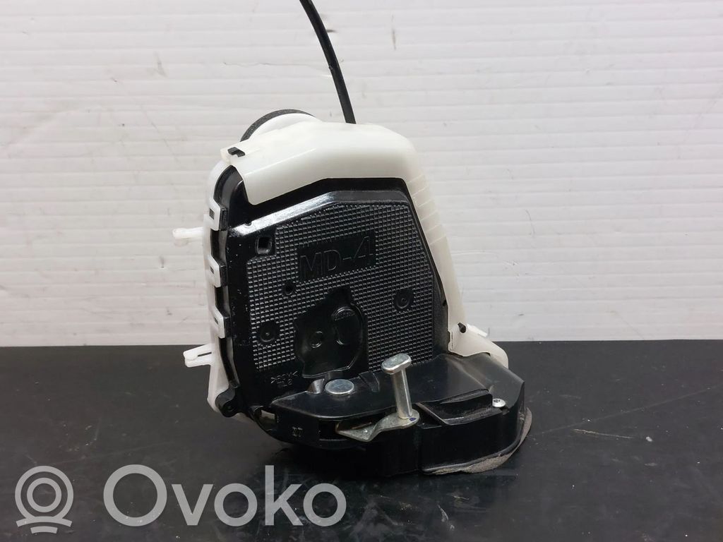 Toyota Yaris Takaoven lukko 
