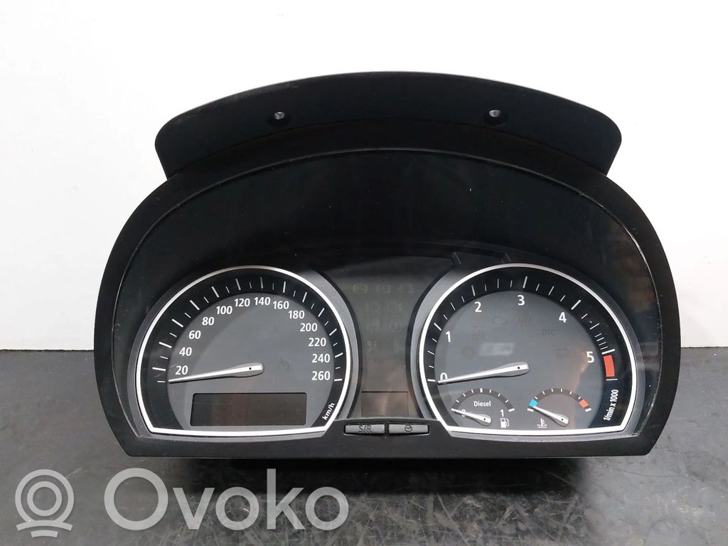BMW X3 E83 Nopeusmittari (mittaristo) 