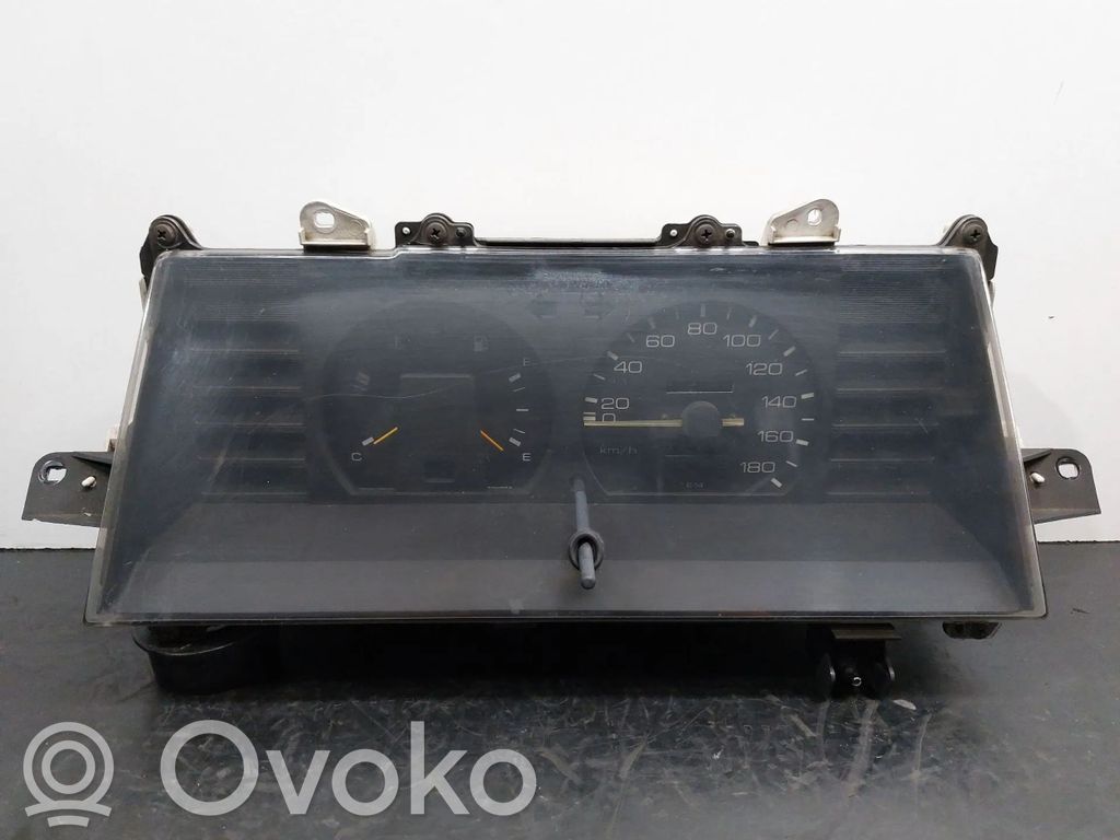 Toyota Corolla E80 Speedometer (instrument cluster) 