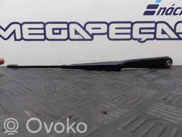 BMW X3 E83 Wischerarm vorne 