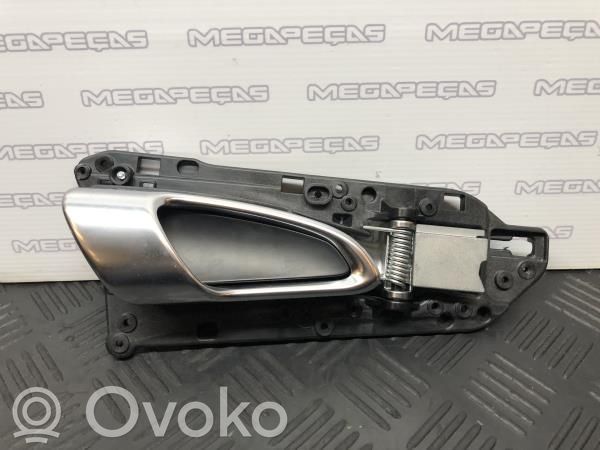 Porsche Cayenne (92A) Manecilla interna puerta trasera 