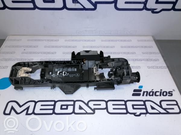Mercedes-Benz C W204 Rivestimento della maniglia interna per portiera anteriore
