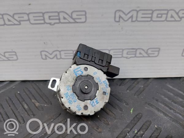 Oro sklendės varikliukas   8391371,0285908