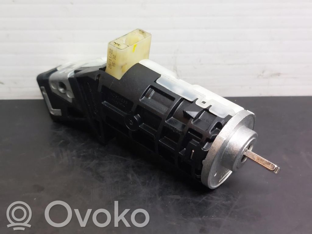 Cerradura de encendido   487008966R