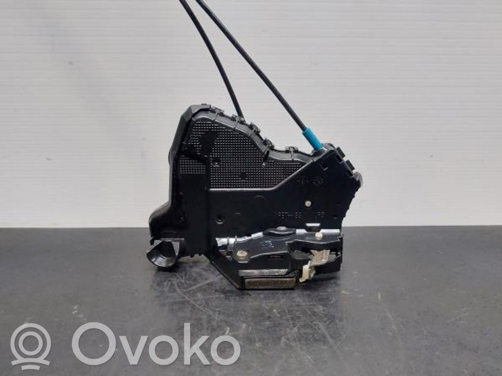Front door lock   A046693