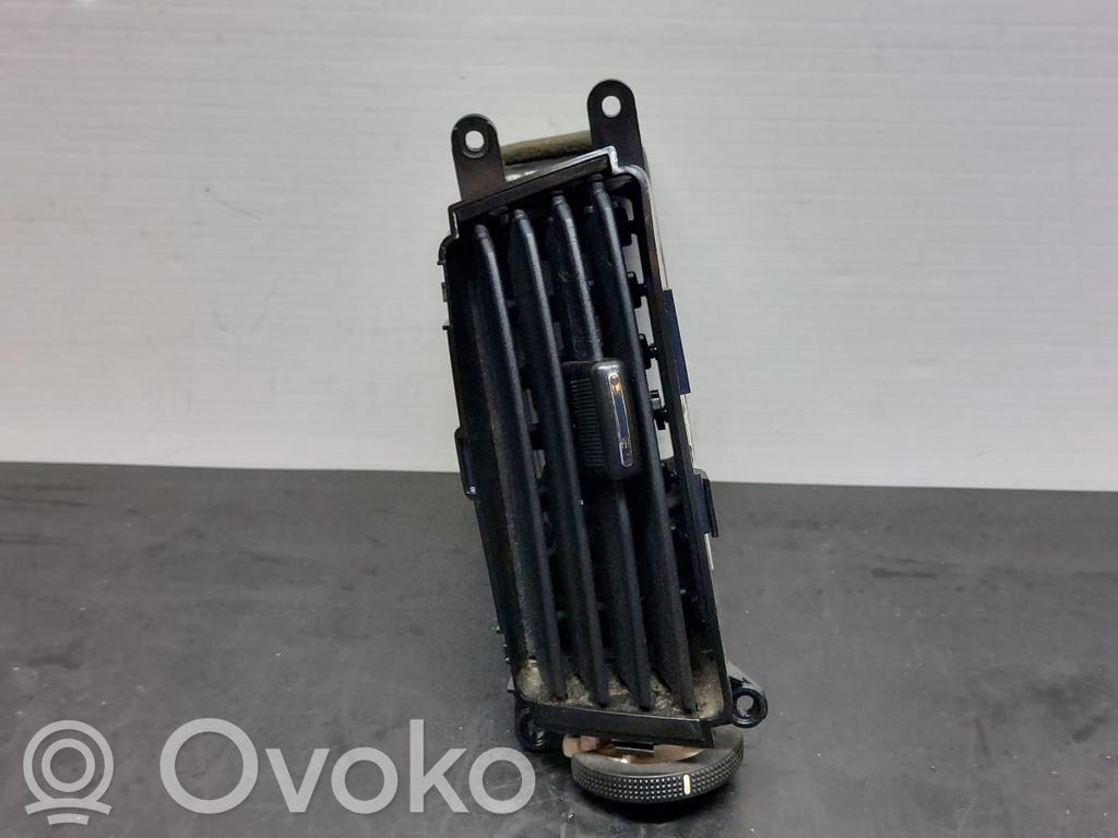 Hyundai i30 Grilă ventilație centrală 