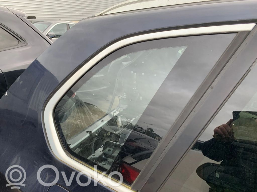 BMW X5M E70 Rear side window 