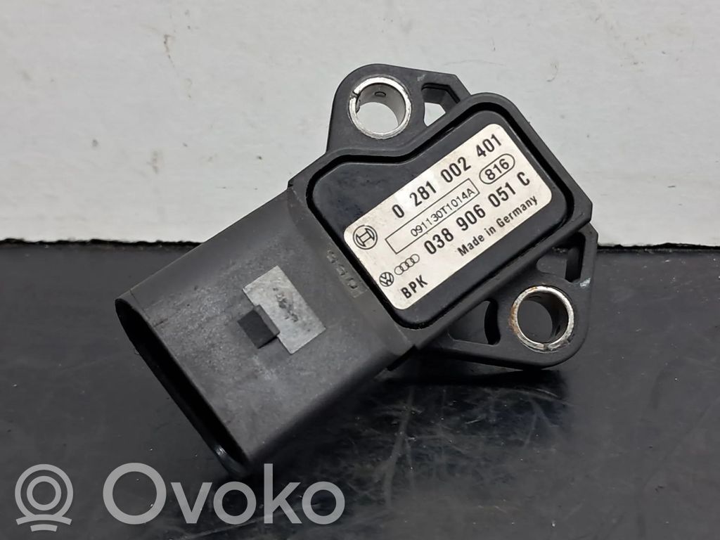 Capteur de pression d'air   038906051C,0281002401