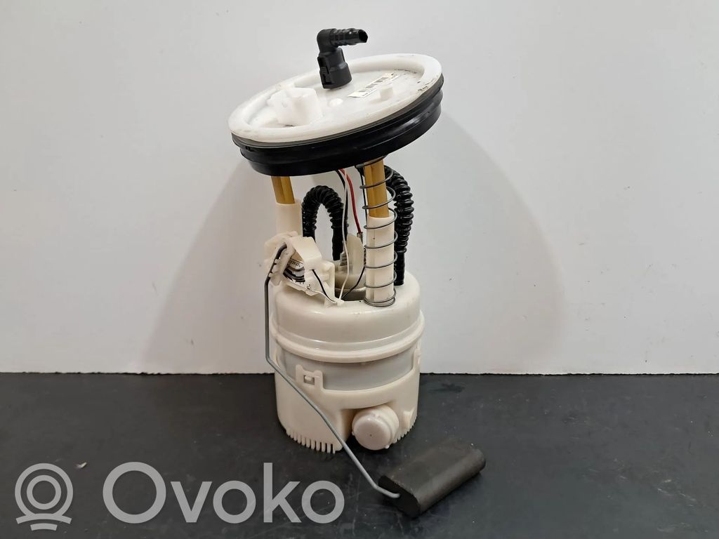 Pompe à carburant   2752287,09750569900