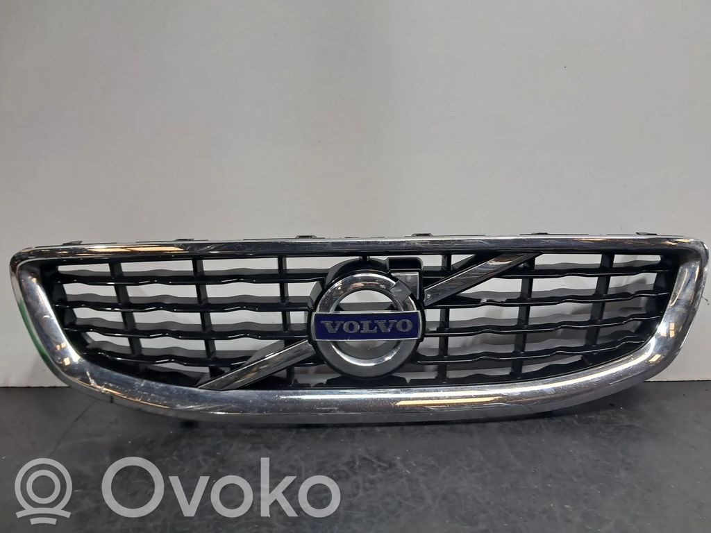 Volvo C70 Etusäleikkö 