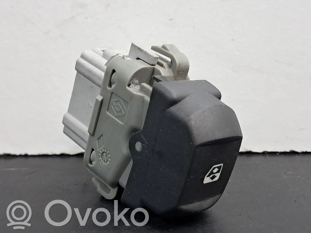 Electric window control switch   2808202