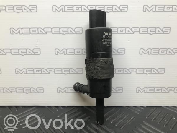 Windscreen/windshield washer pump   3B7955681