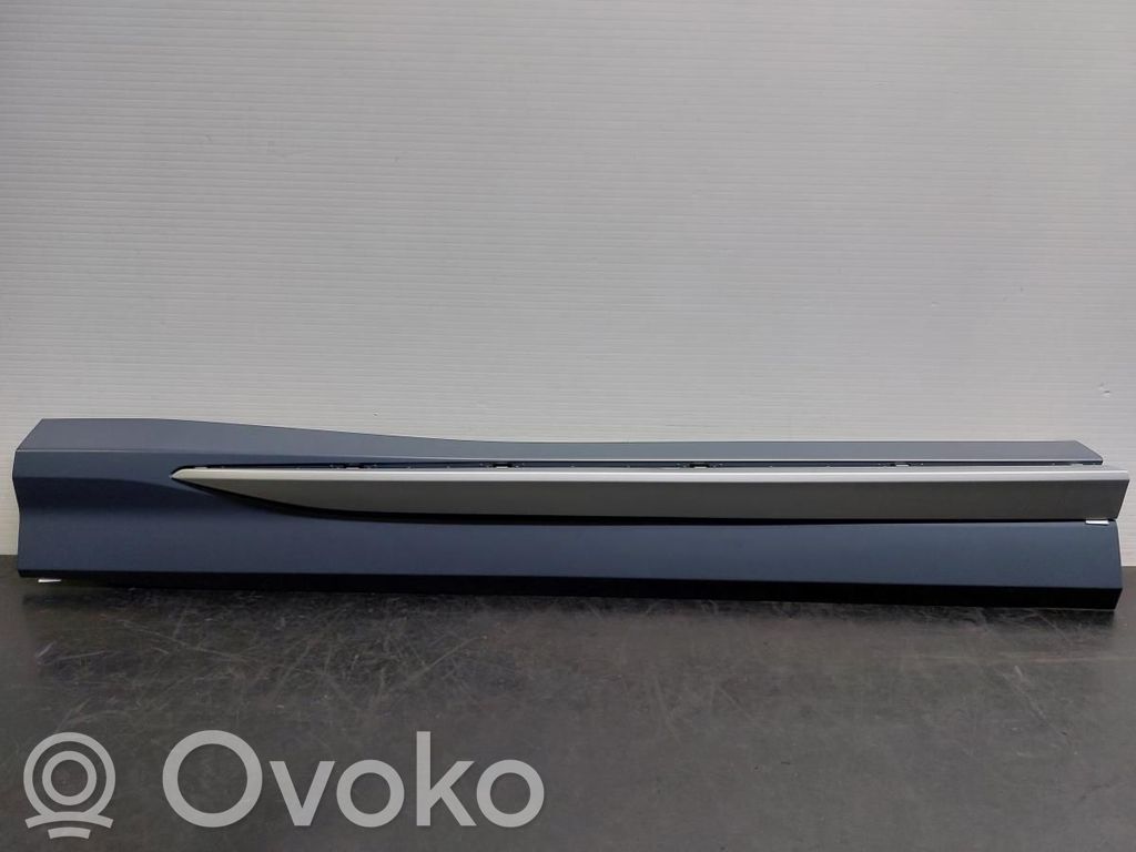 Audi Q3 F3 Rivestimento della portiera anteriore (modanatura)