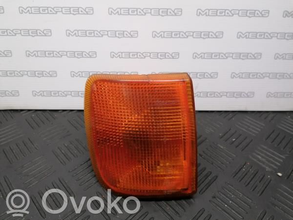 Ford Courier Blinker vorne Stoßstange 