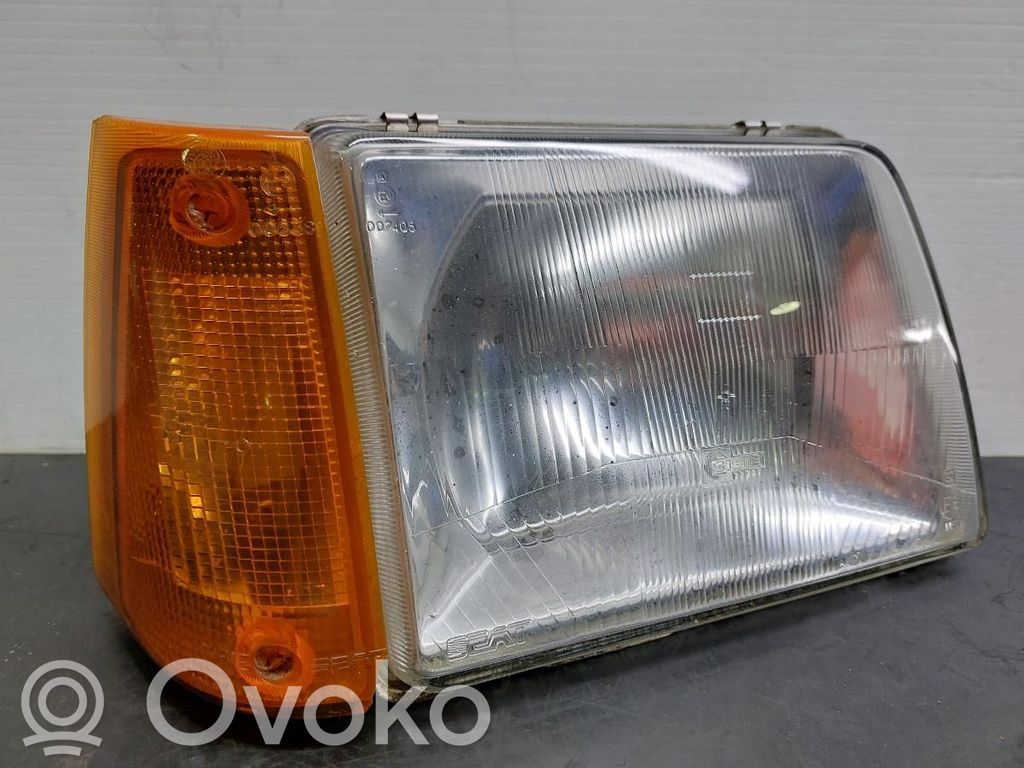 Seat Marbella Headlight/headlamp 