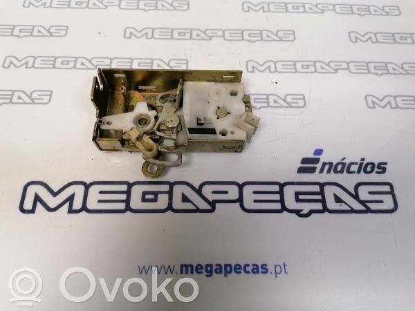 Ford Fiesta Zamek drzwi przednich 