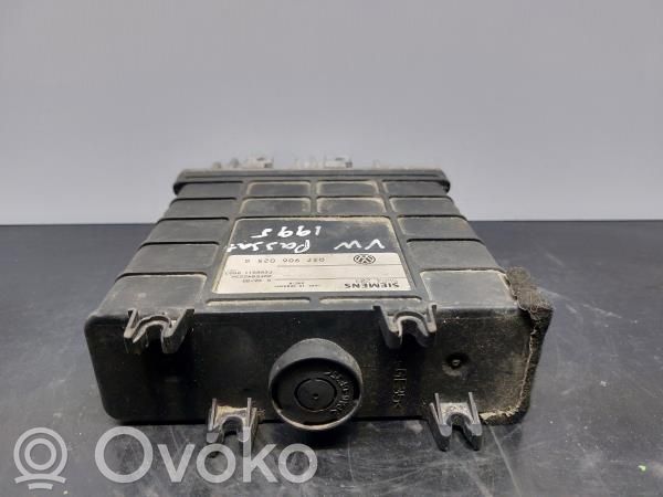 Volkswagen PASSAT B4 Engine control unit/module 