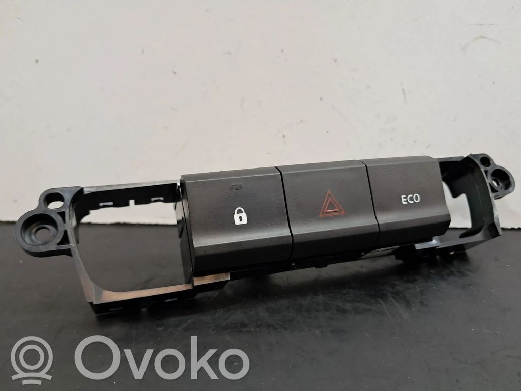Botón interruptor de luz de peligro   252907063R,8AQ3252907063R