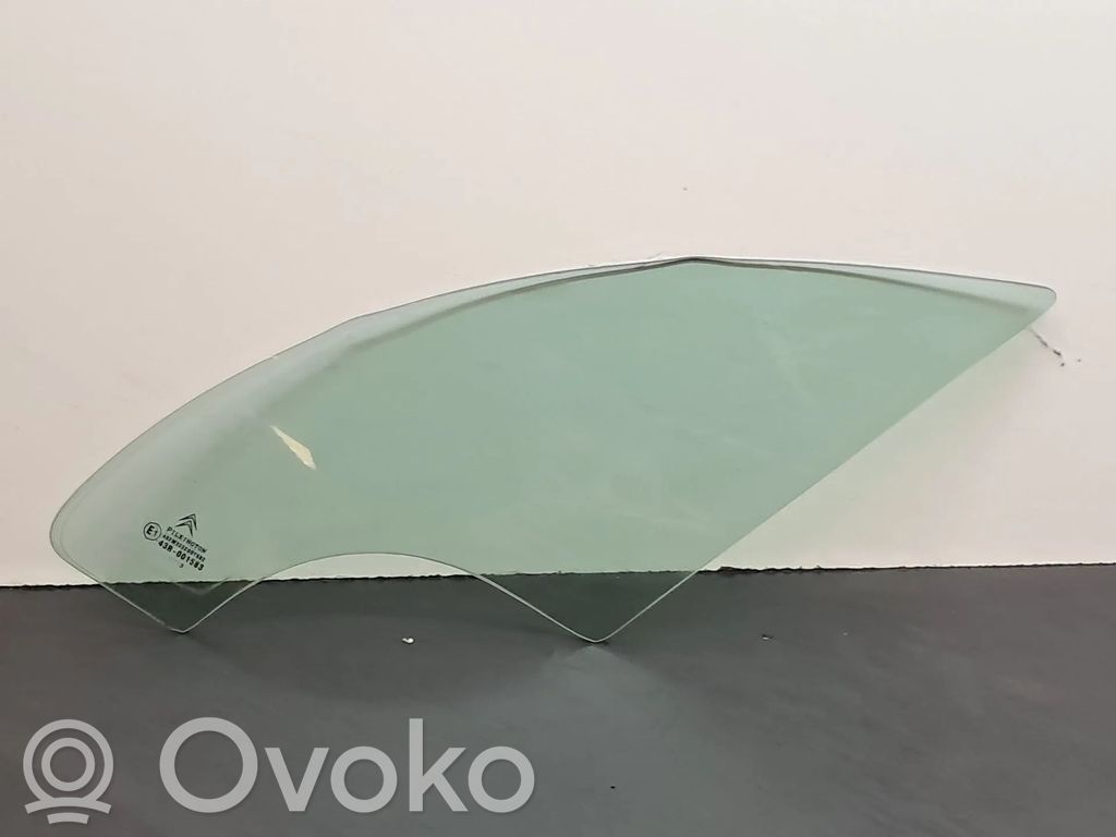 Citroen C3 Front triangle window/glass 