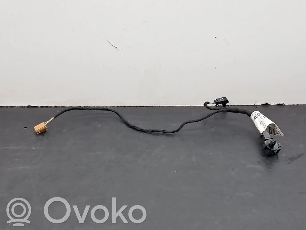 Otros cableados   4E0971142A